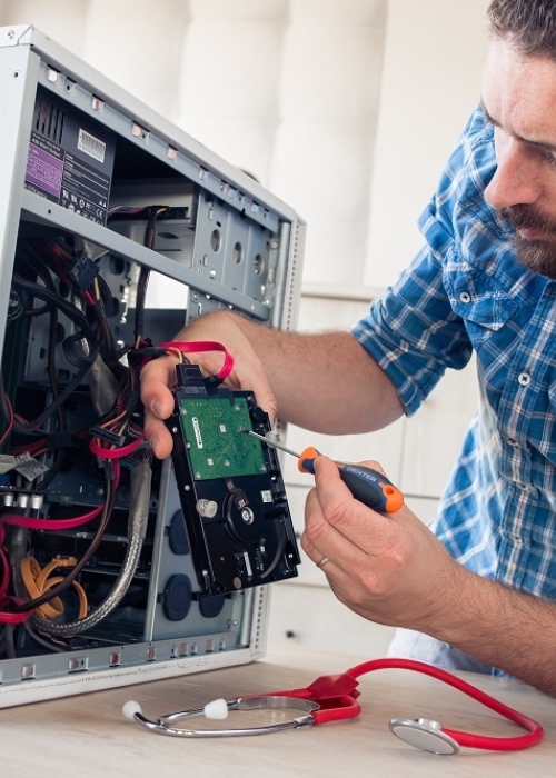 Computer repairs and installation services